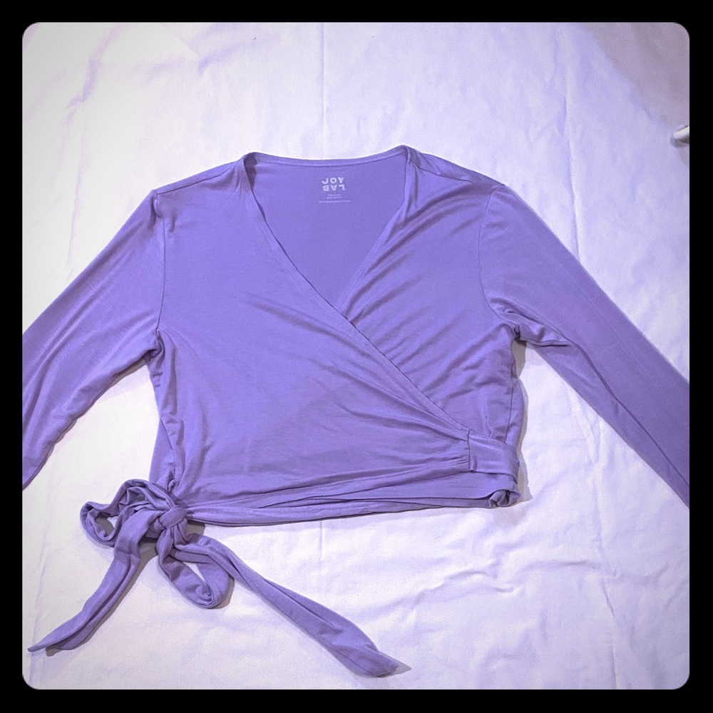 Joy Lab crop wrap top 💜